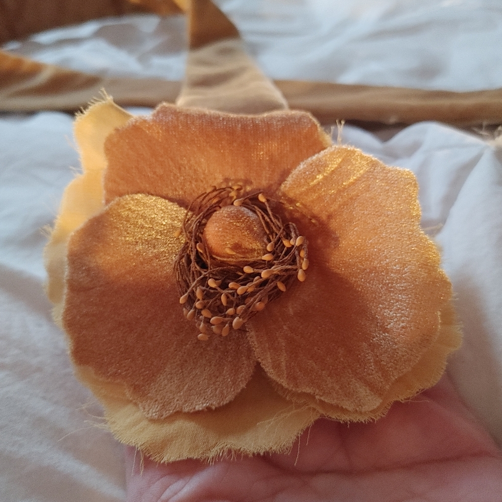 Gorgeous Boho Chic Velvet Belt With Flower